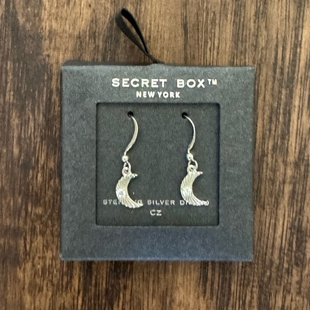 Secret box New York Sterling silver gold dipped stud moon hook